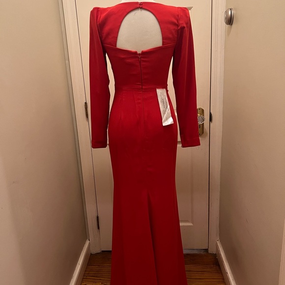 NWT red BCBGMaxAzria gown - Picture 8 of 14